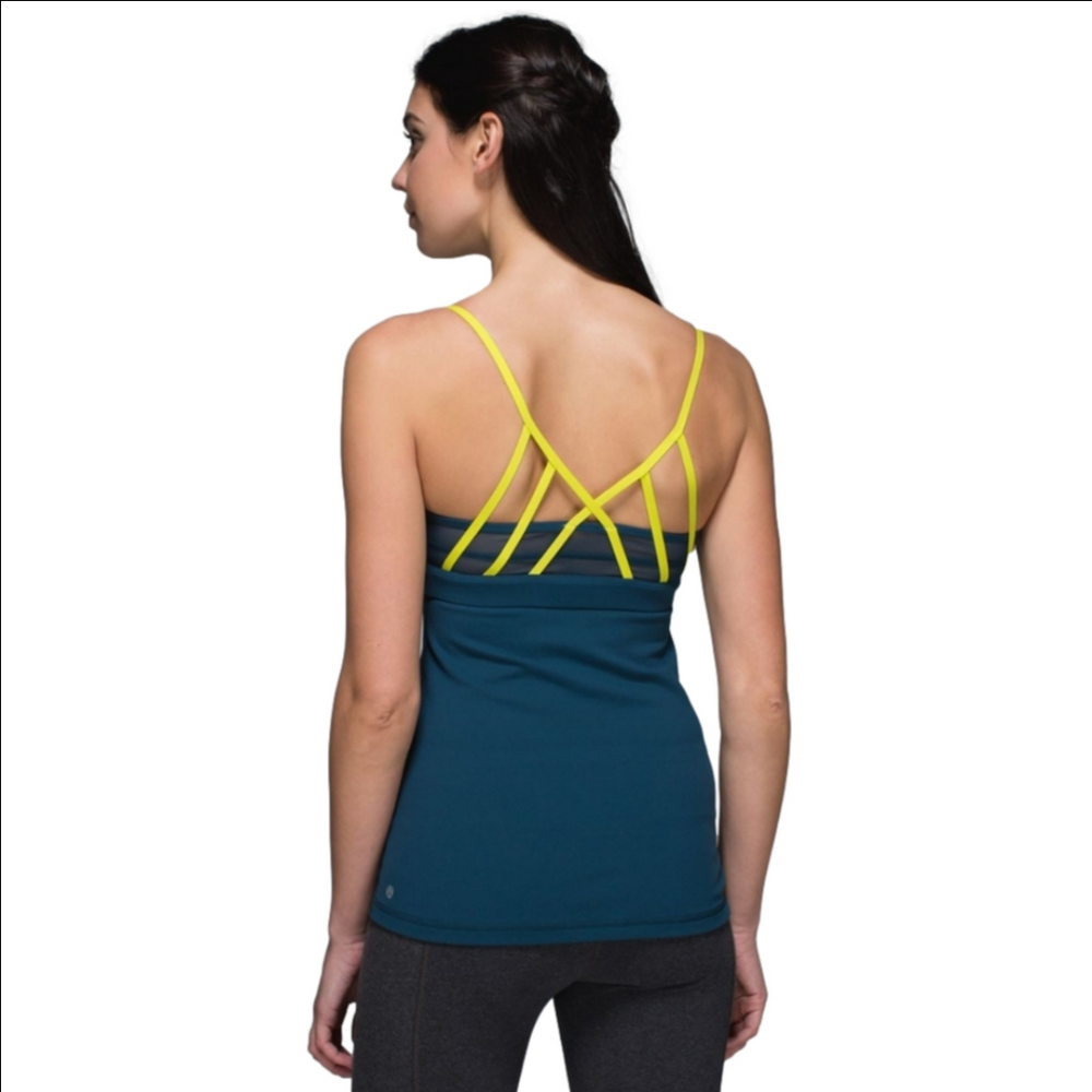 Lululemon Just Breathe Tank Alberta Lake/Split Pea Colors